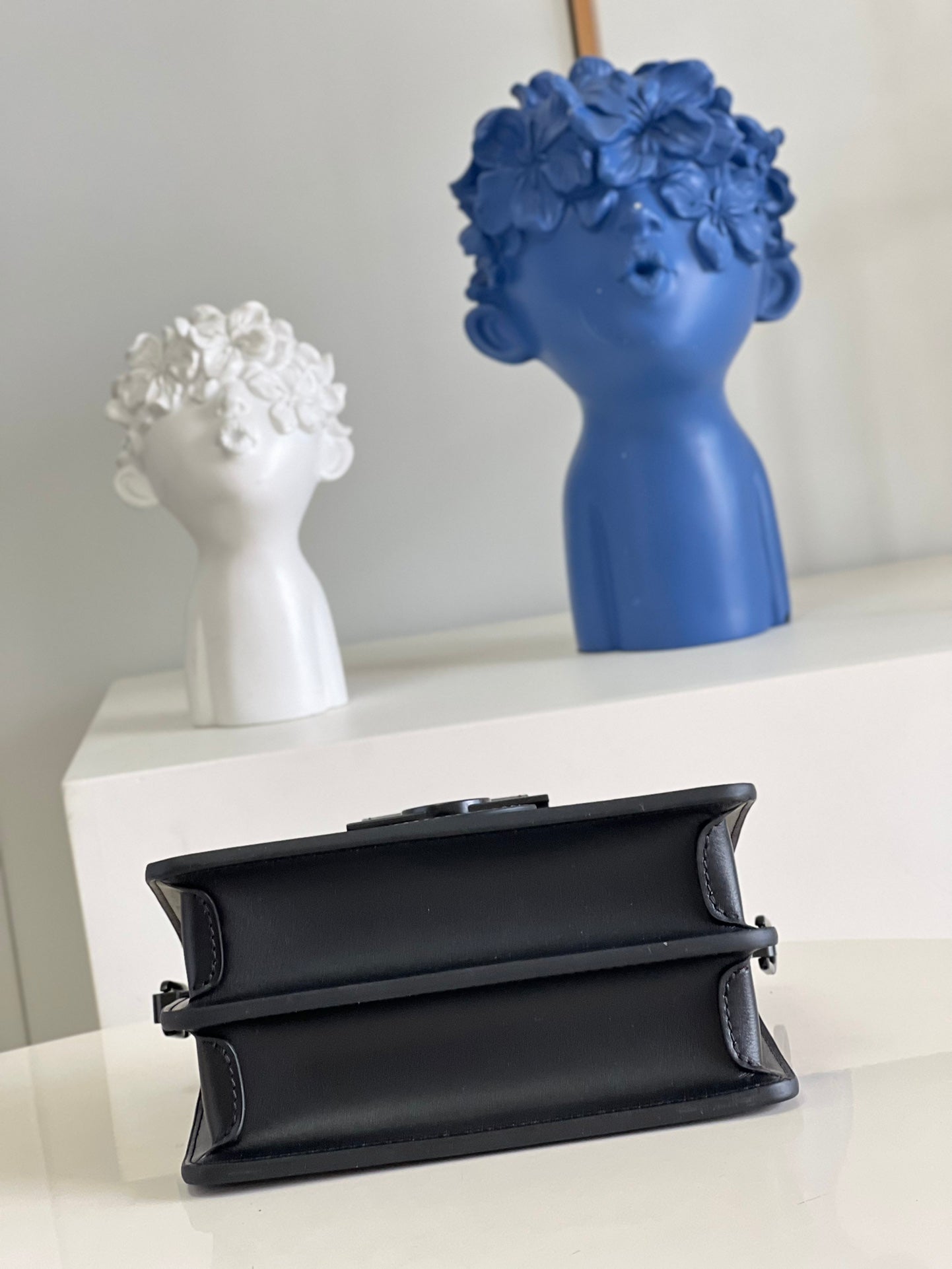 Top Quality Limited Mini Dauphine Bags By Nicolas Ghesquière With Monogram Lace Black For Women 20cm Top Quality M20595