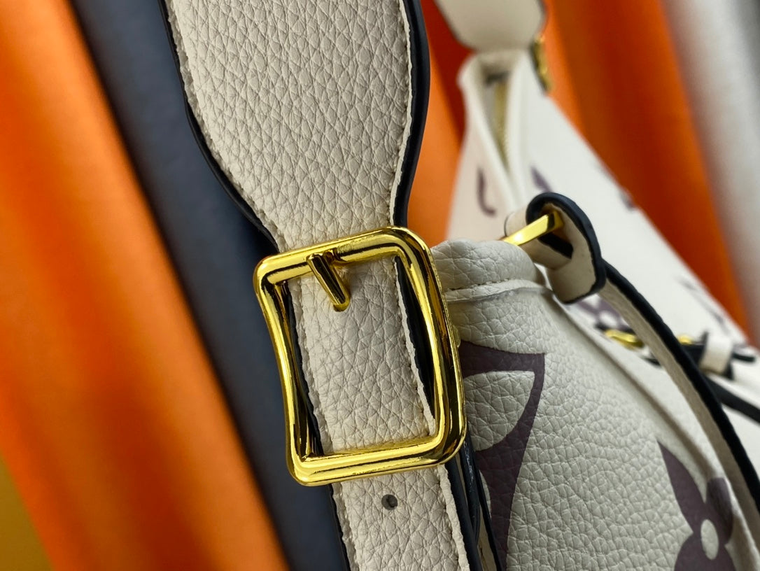 EN - New 1:1 rep Bag LUV 632