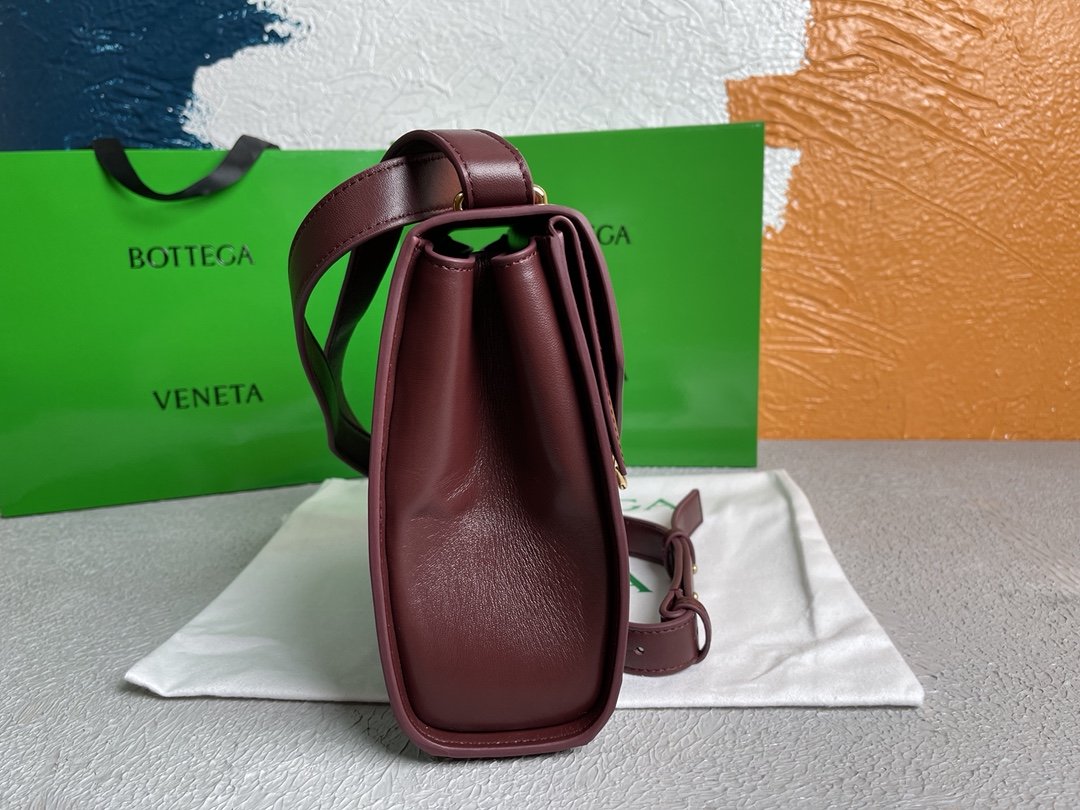 Top Quality Clip Bag Purple, For Women, Women’s Bags 9in/23cm