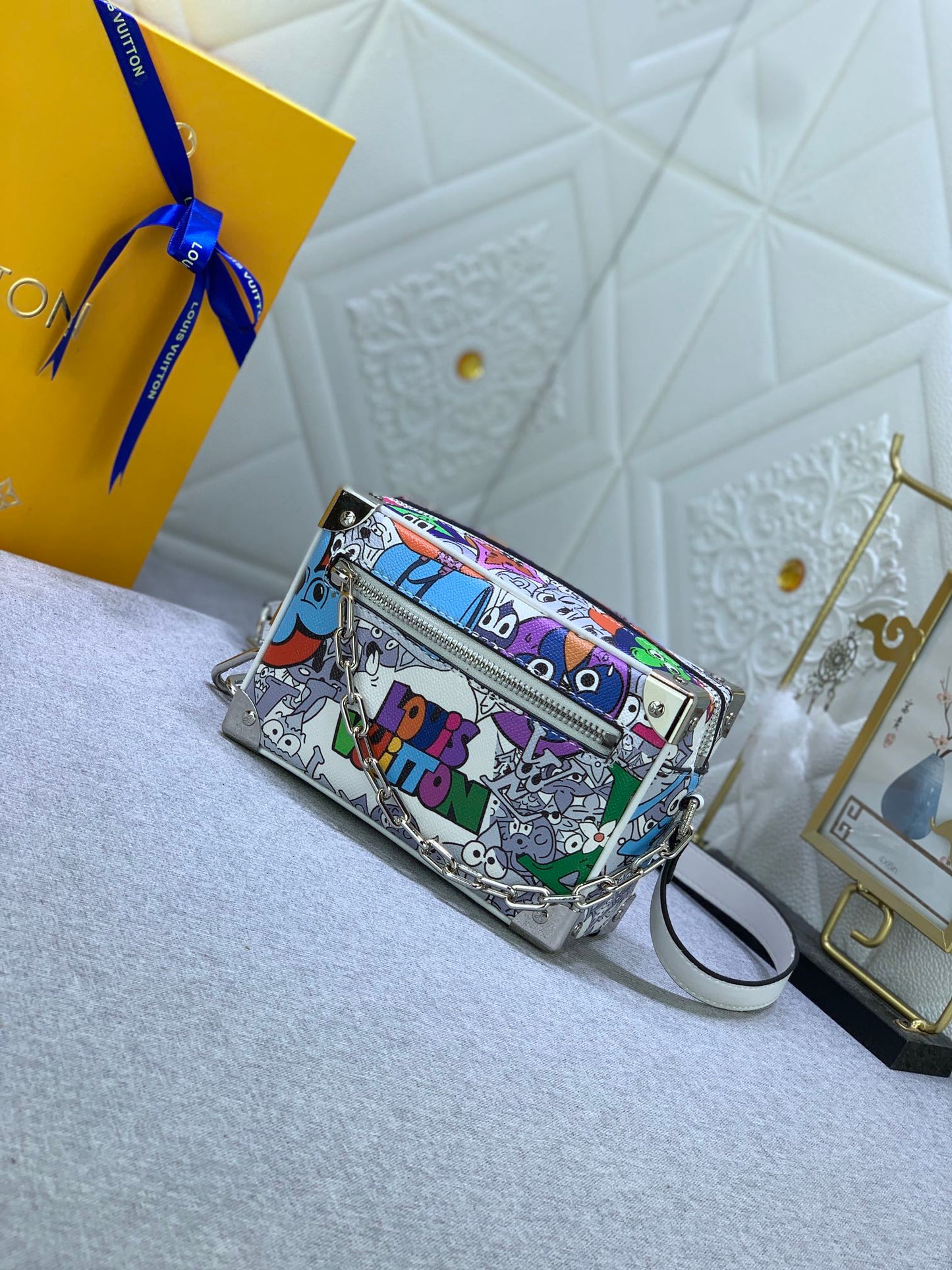 EN - New 1:1 rep Bag LUV 646