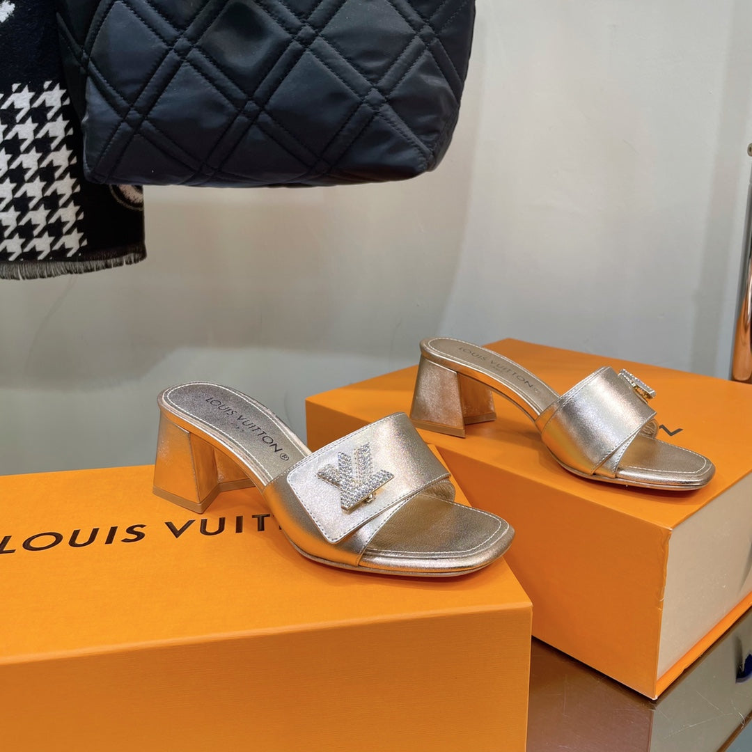New 1:1 rep LUV High Heel Shoes 023