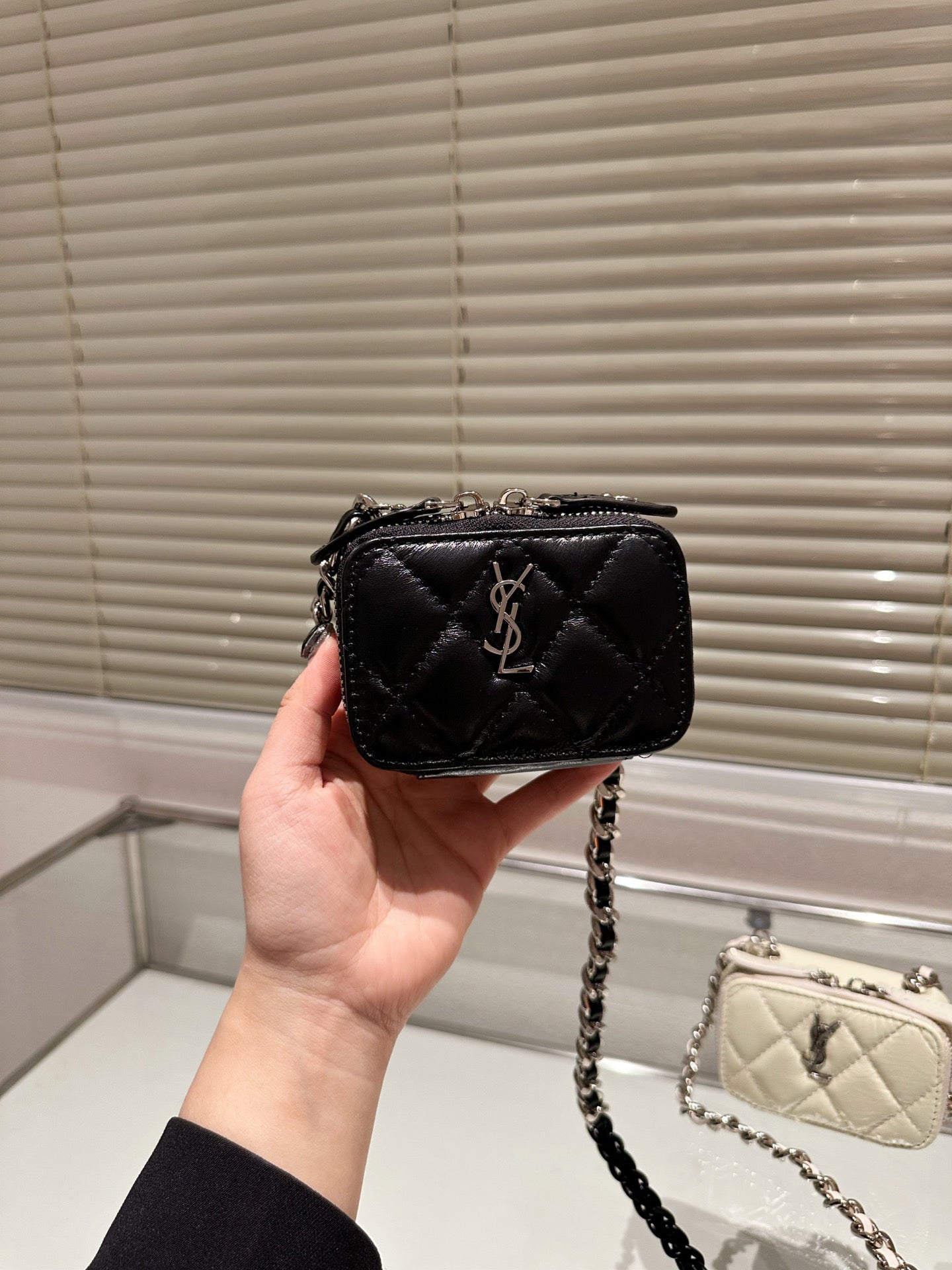 EN - Luxury Bags SLY 304