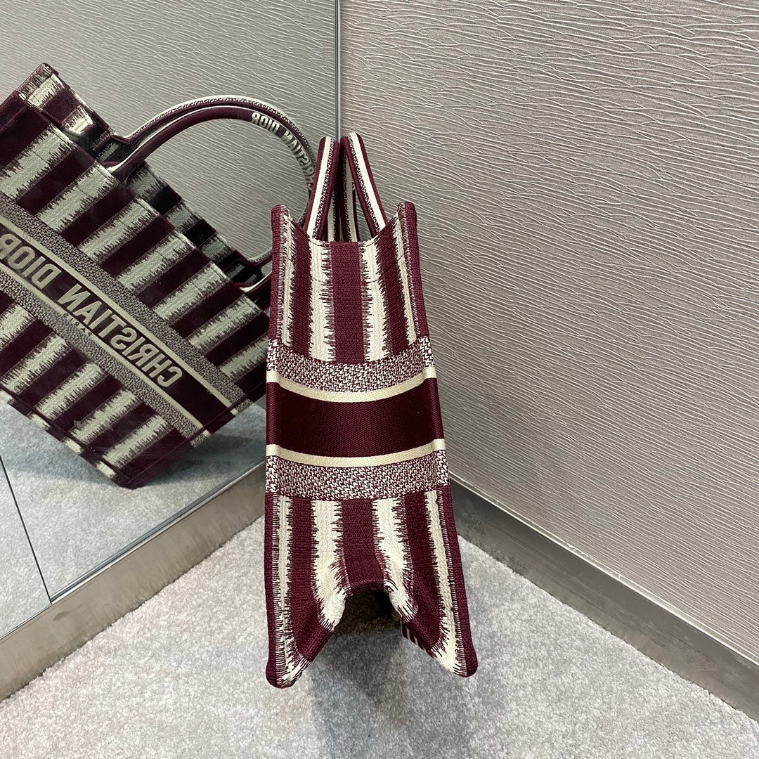 Top Quality MeTop Qualityum Book Tote Red D-Stripes Embroidery For Women 36cm/16.5in CD