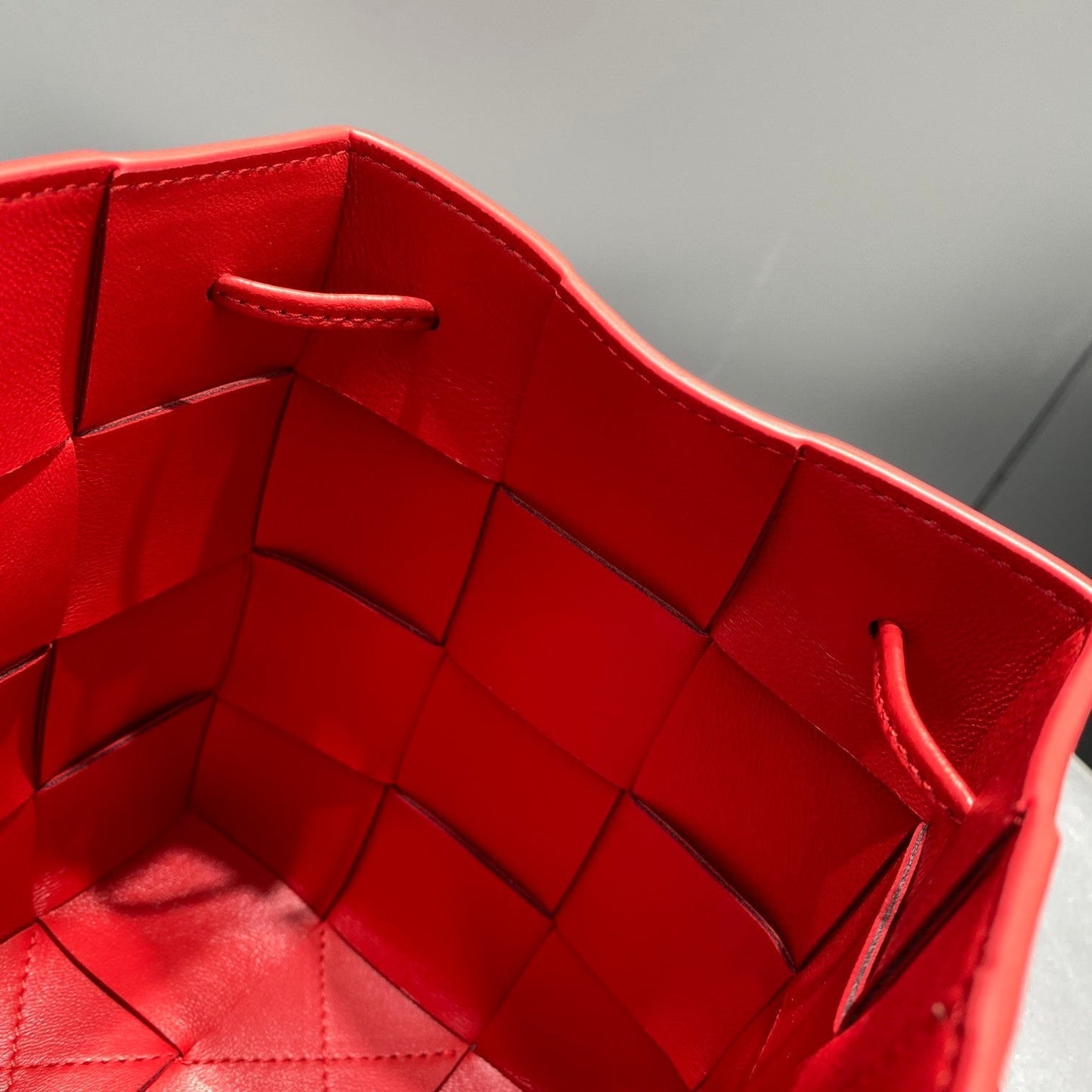 Top Quality Mini Cassette Bucket Bag Red, For Women, Bags 5.5in/14cm 680217VCQC46358