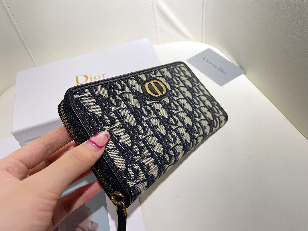 EN - New 1:1 rep  Wallet DIR 008