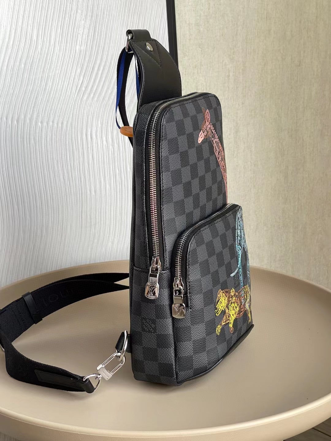 Top Quality Avenue Sling Bag Damier Graphite For Men, Bags, Crossbody Bags 12.2in/31cm Top Quality N452877