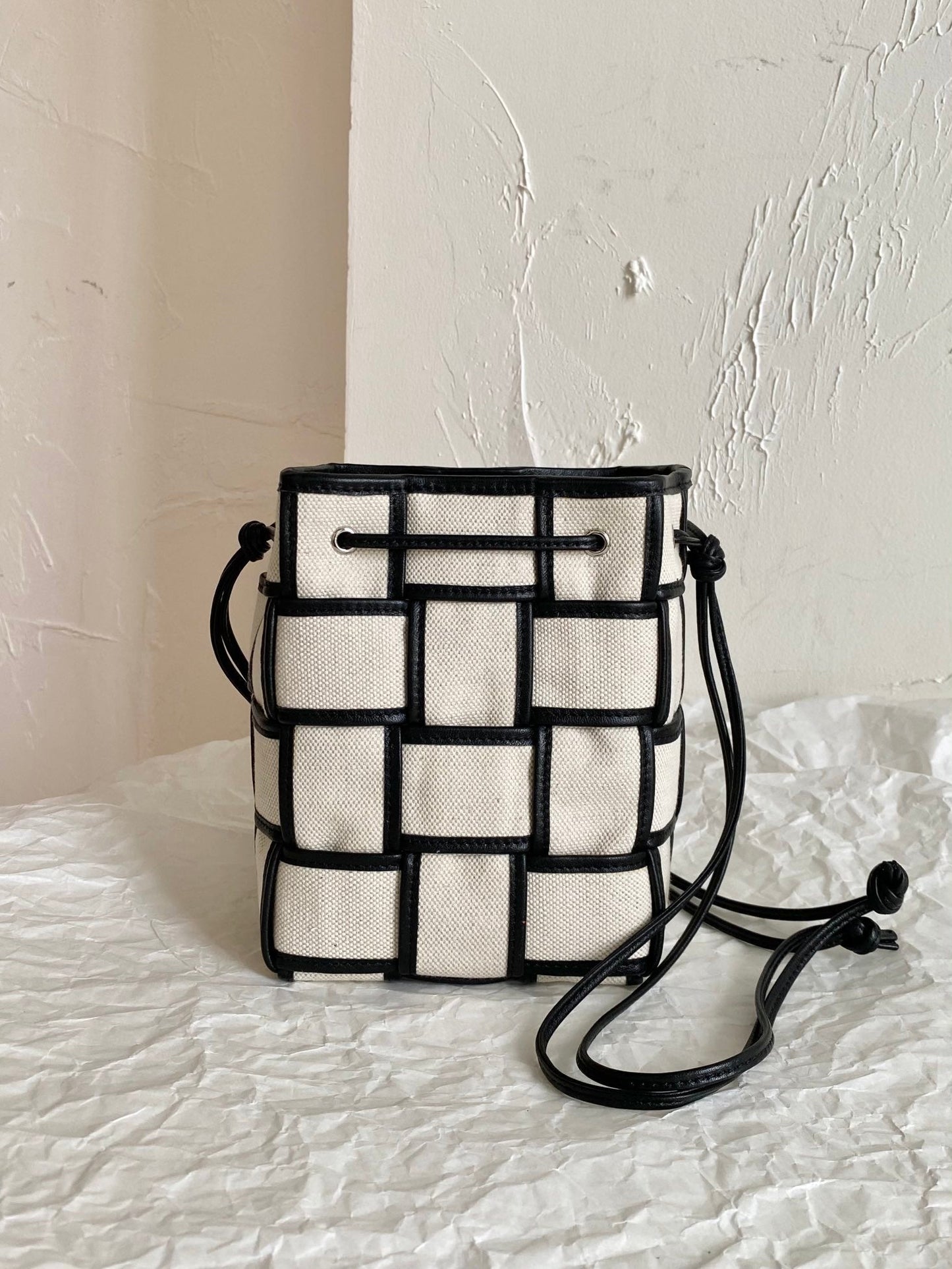 Top Quality Cassette Bucket Bag Beige And Black, For Women, Bags 5.5in/18cm 714608VMBN39811