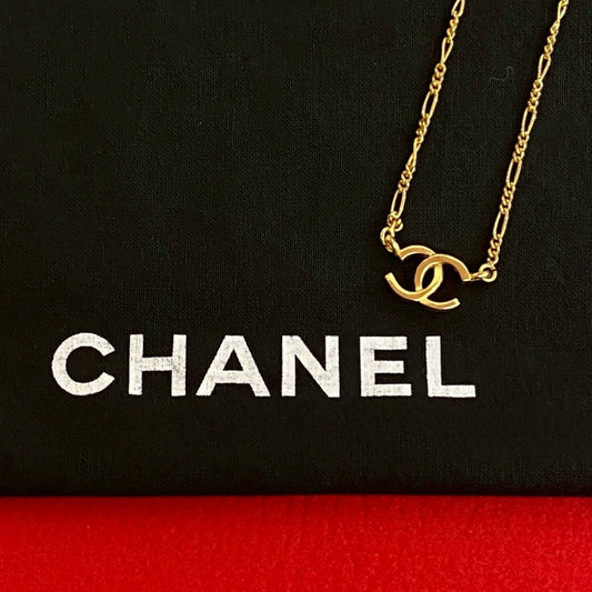 CHANEL Necklace Gold Plated gold