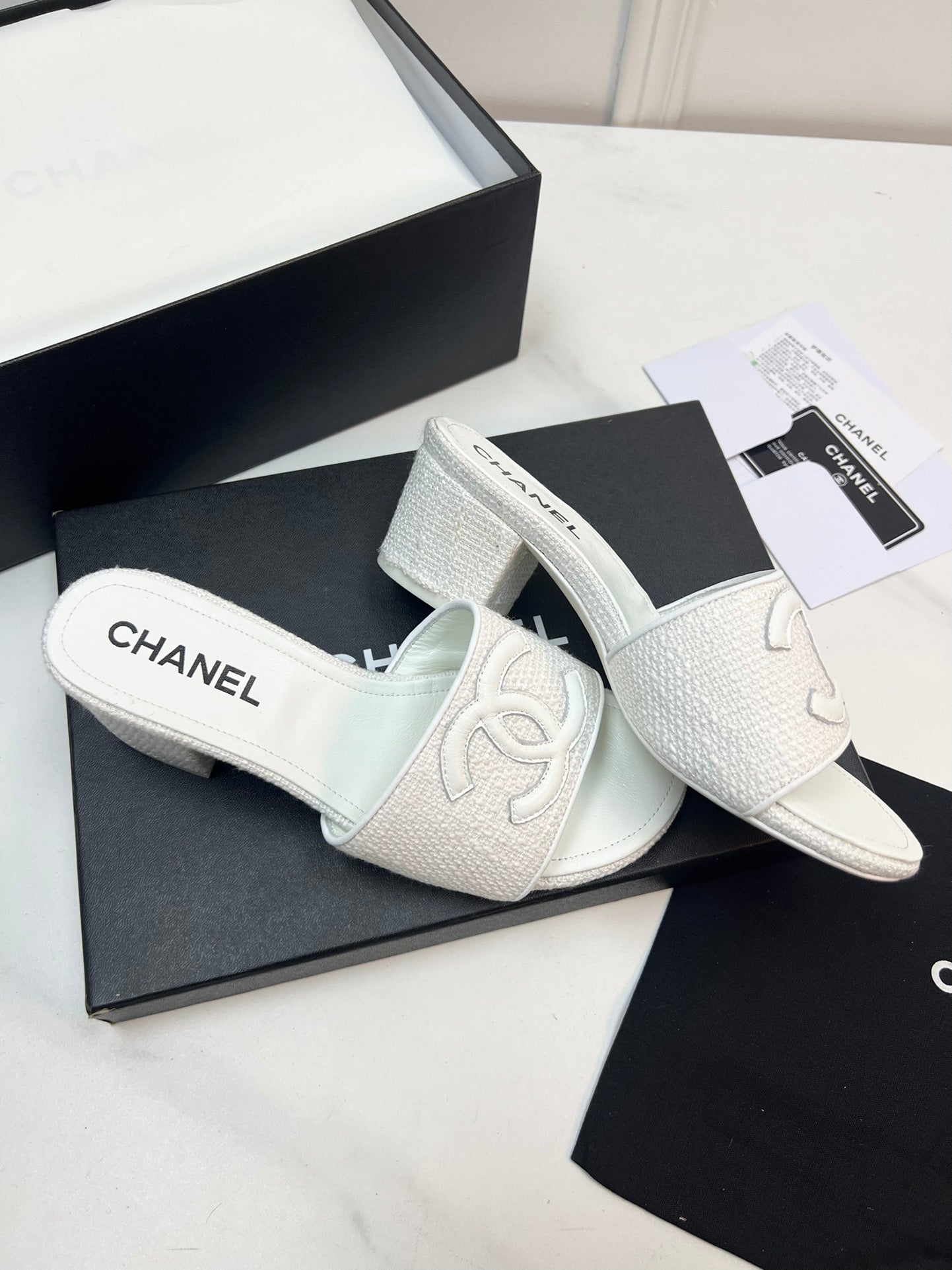 New 1:1 rep CHL High Heel Shoes 059