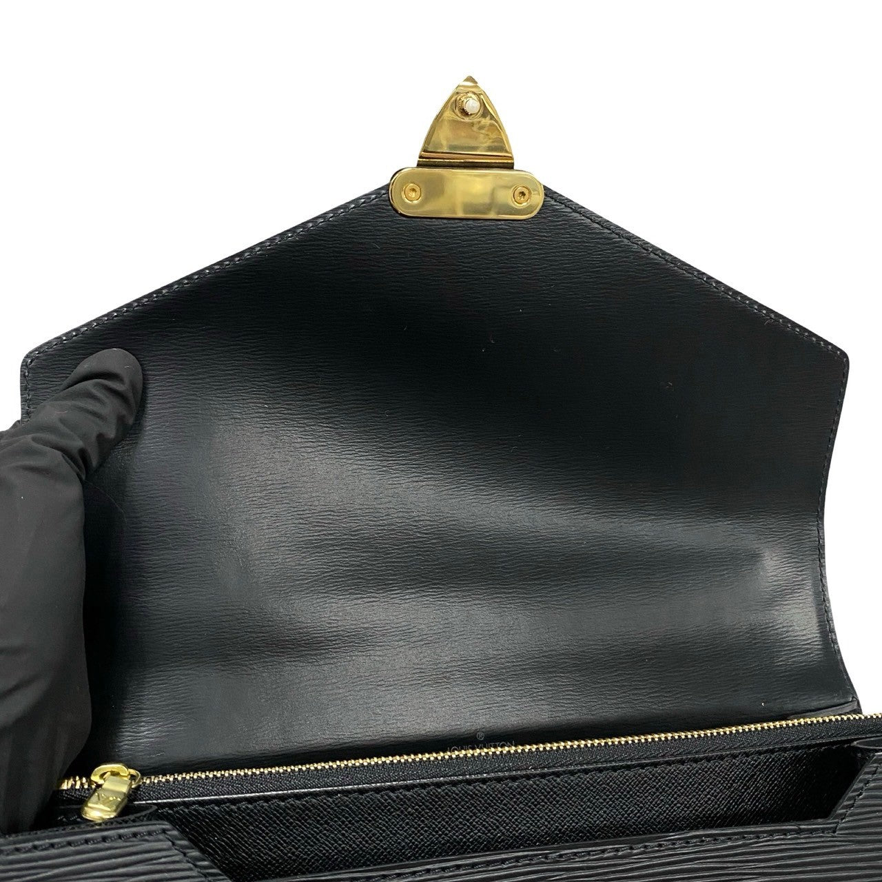 LOUIS VUITTON Handbag leather black Epi Concorde Women  d