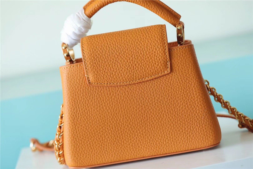 Top Quality Capucines Mini Taurillon Jaune Sunbeam For Women,  Shoulder And Crossbody Bags 21cm/8.3in Top Quality