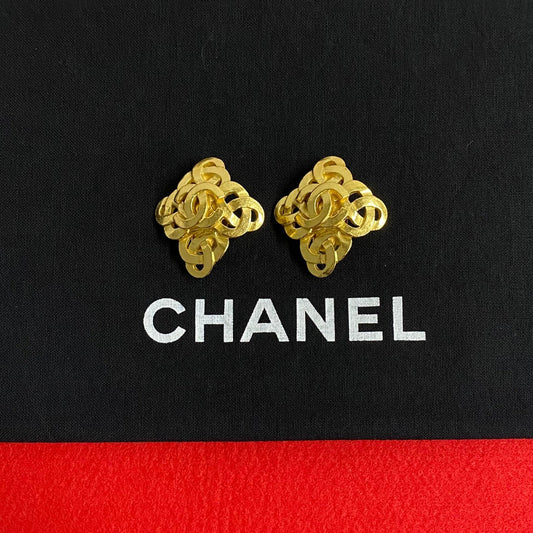 CHANEL Earring Gold Plated gold