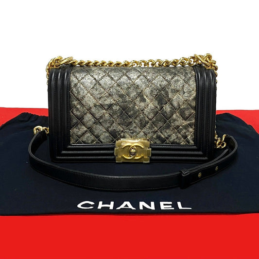 CHANEL Shoulder Bag leather black Boy chanel