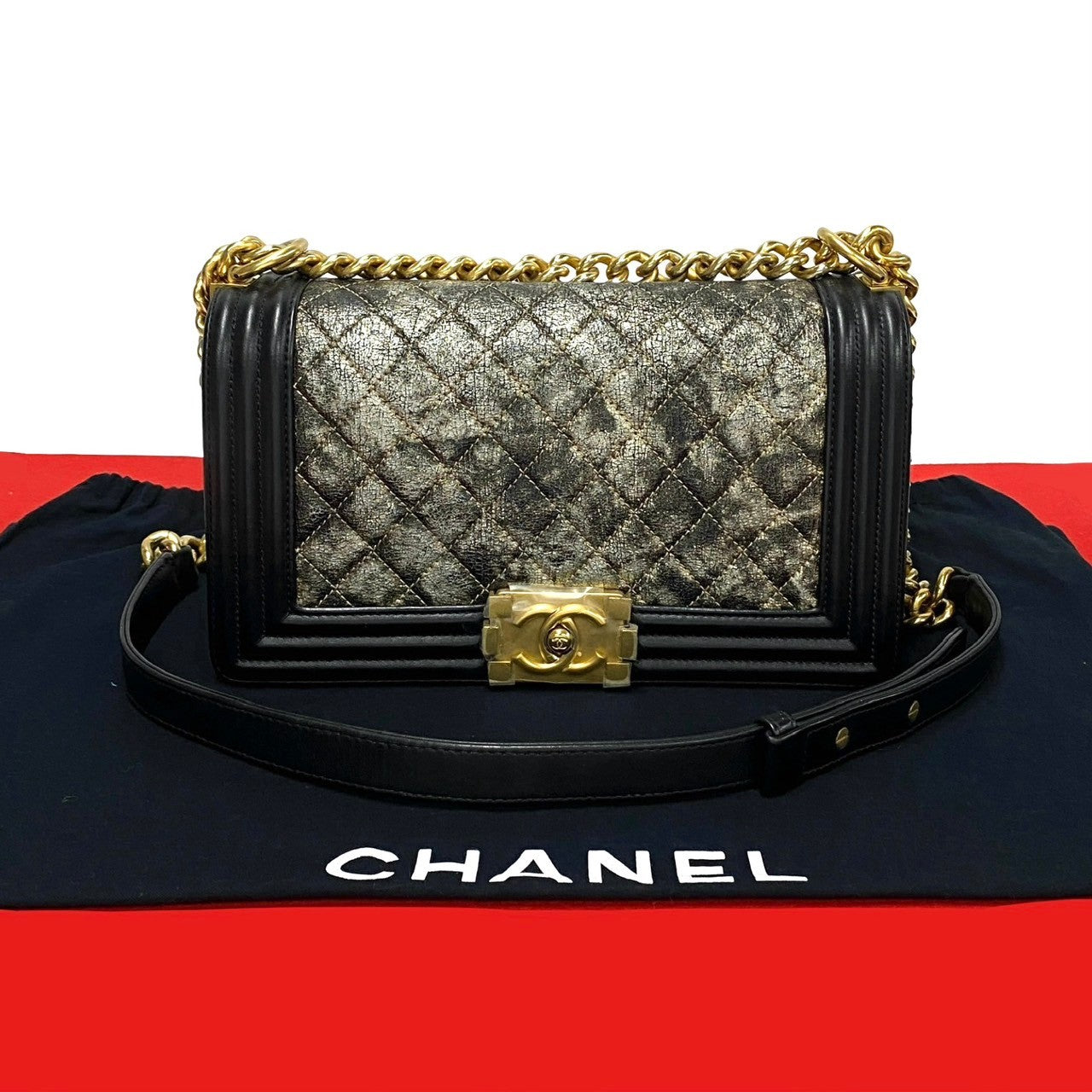 Chanel Boy Chanel Leather Shoulder Bag
