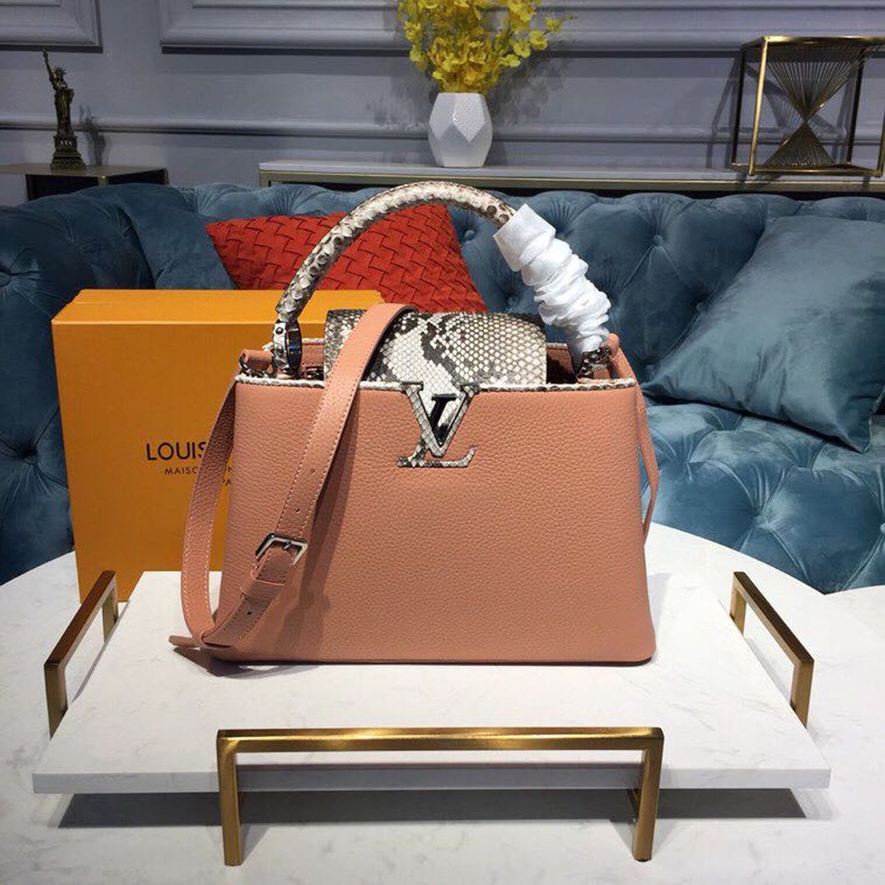 Top Quality Capucines PM Taurillon And Python Magnolia Pink For Women,  Shoulder And Crossbody Bags 10.4in/27cm Top Quality