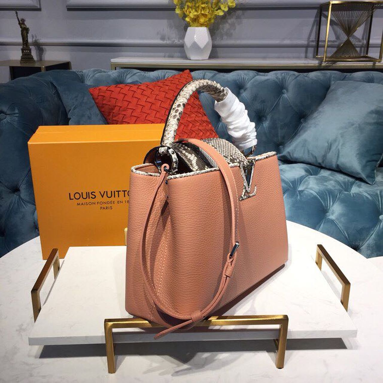 Top Quality Capucines PM Taurillon And Python Magnolia Pink For Women,  Shoulder And Crossbody Bags 10.4in/27cm Top Quality