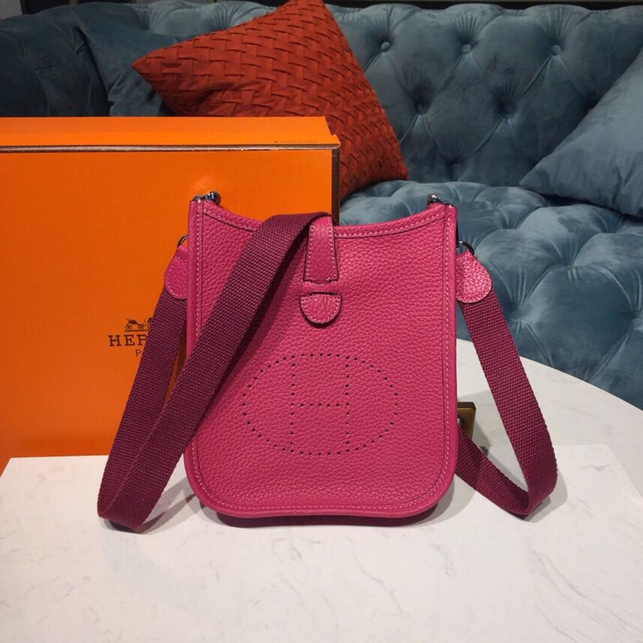 Top Quality Evelyne II TPM Bag Hot Pink For Women SiTop Qualityer Toned Hardware 7.9in/20cm