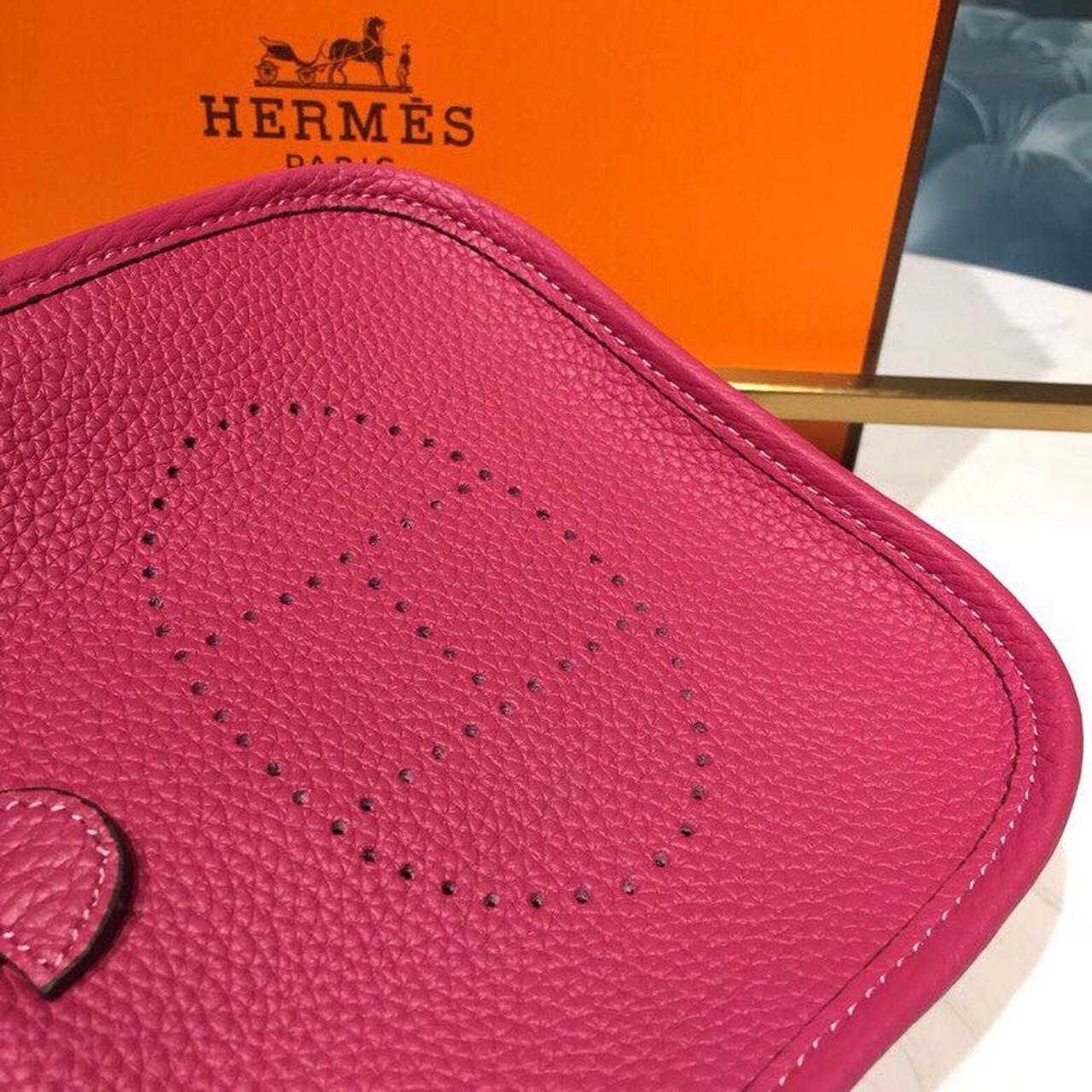Top Quality Evelyne II TPM Bag Hot Pink For Women SiTop Qualityer Toned Hardware 7.9in/20cm