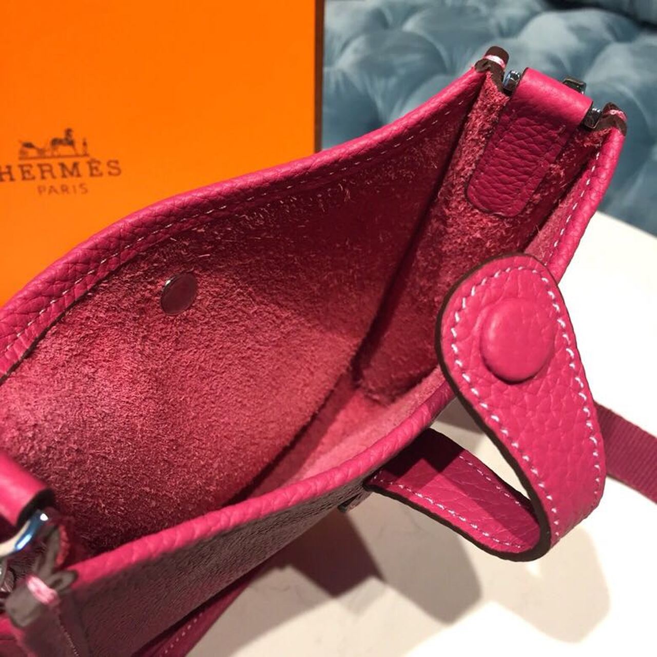 Top Quality Evelyne II TPM Bag Hot Pink For Women SiTop Qualityer Toned Hardware 7.9in/20cm