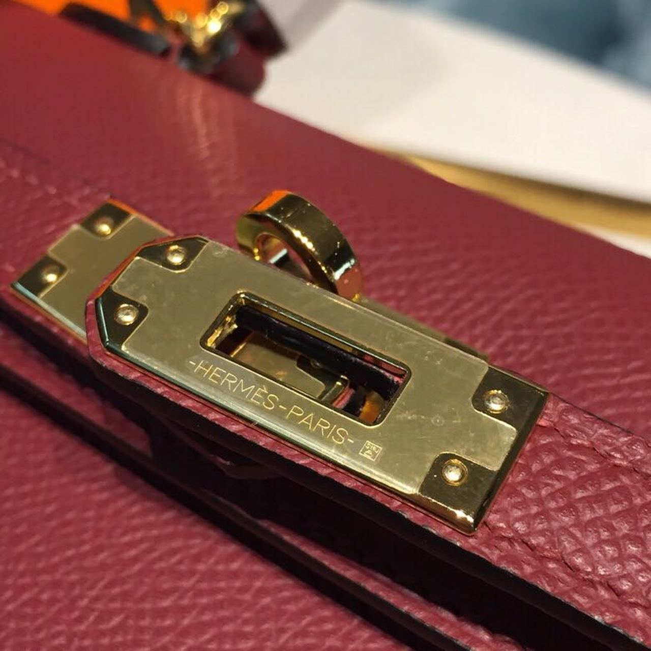 Top Quality Mini Kelly Burgundy For Women Gold Toned Hardware 7.5in/19cm