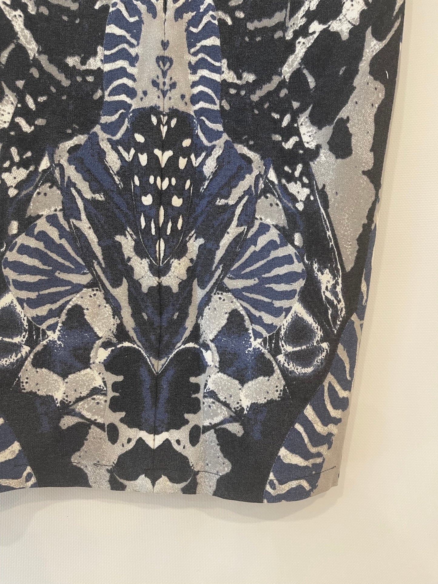 Alexander Mcqueen Navy Graphic Printed Tube Skirt Size M (UK 10)
