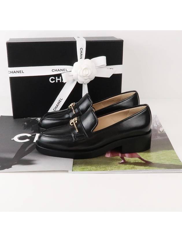 CC Logo Leather Loafers Black Chanel
