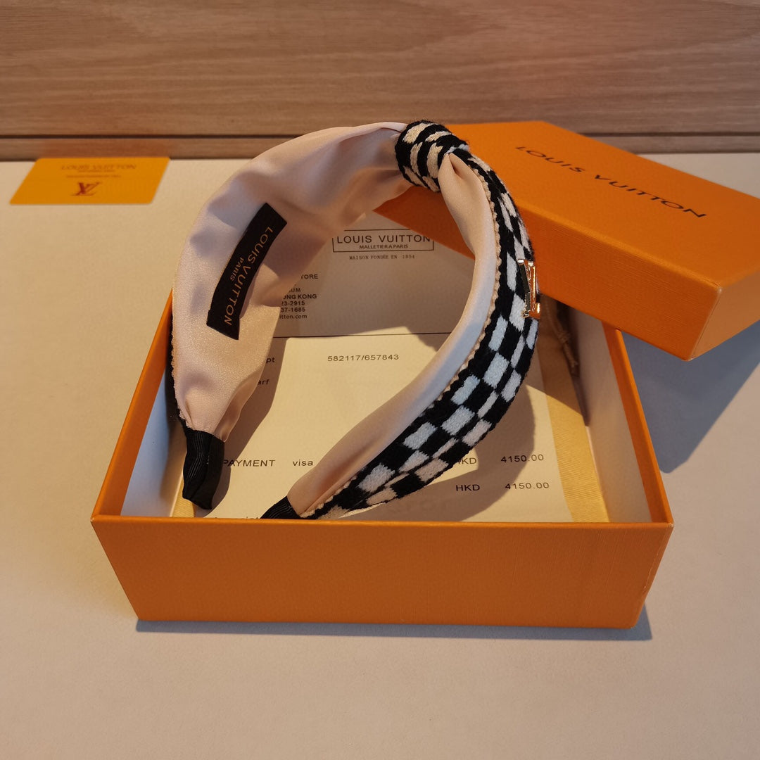 EN - Luxury Hair Band LUV 011