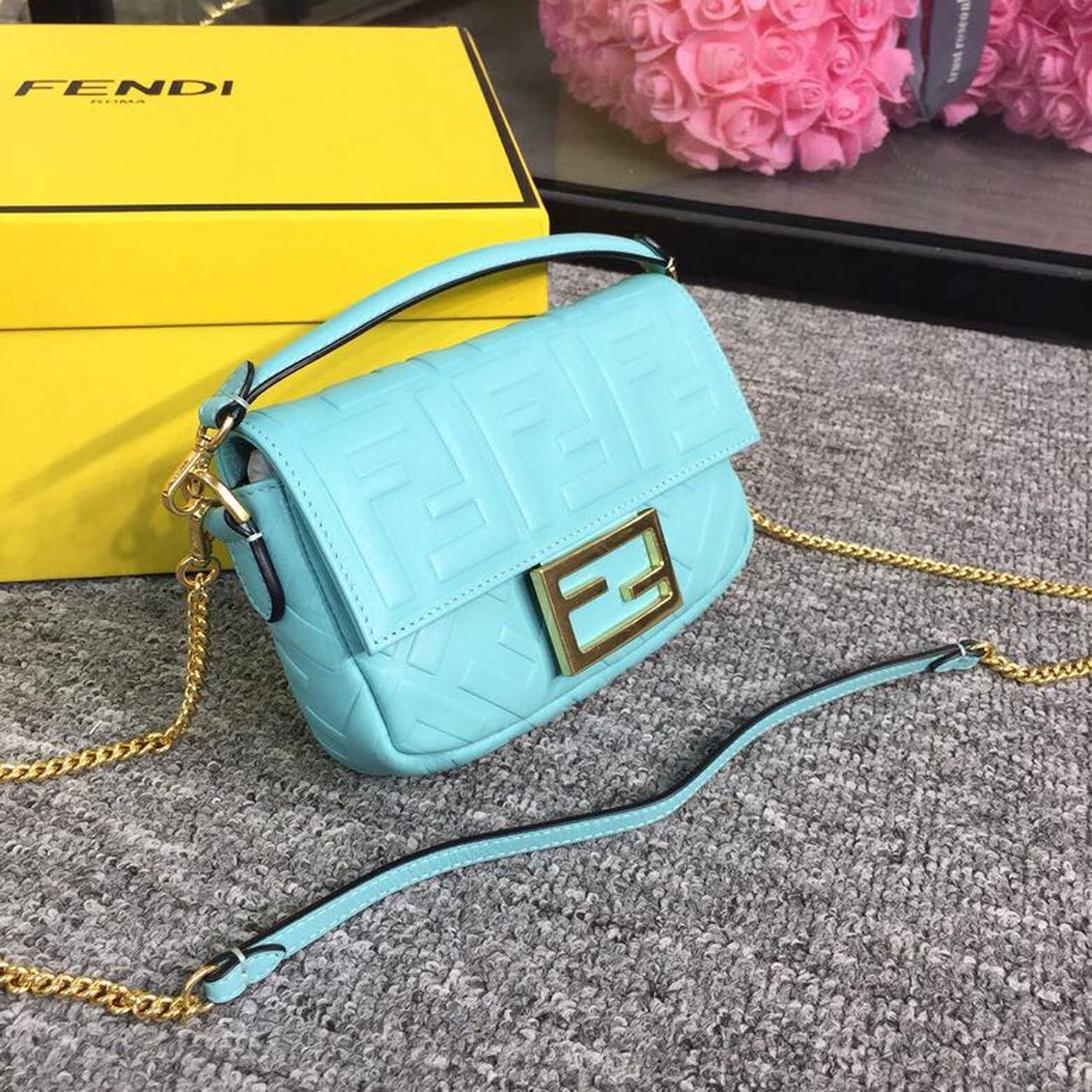 Top QualityTop Quality Baguette Nappa Light Blue For Women, Women’s Handbags, Shoulder And Crossbody Bags 7in/19cm FF 8BS017