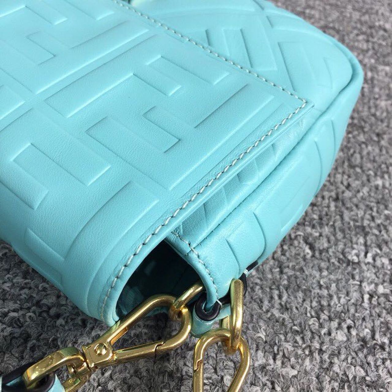 Top QualityTop Quality Baguette Nappa Light Blue For Women, Women’s Handbags, Shoulder And Crossbody Bags 10in/27cm FF 8BR600