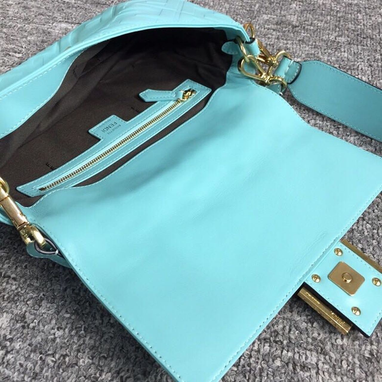 Top QualityTop Quality Baguette Nappa Light Blue For Women, Women’s Handbags, Shoulder And Crossbody Bags 10in/27cm FF 8BR600