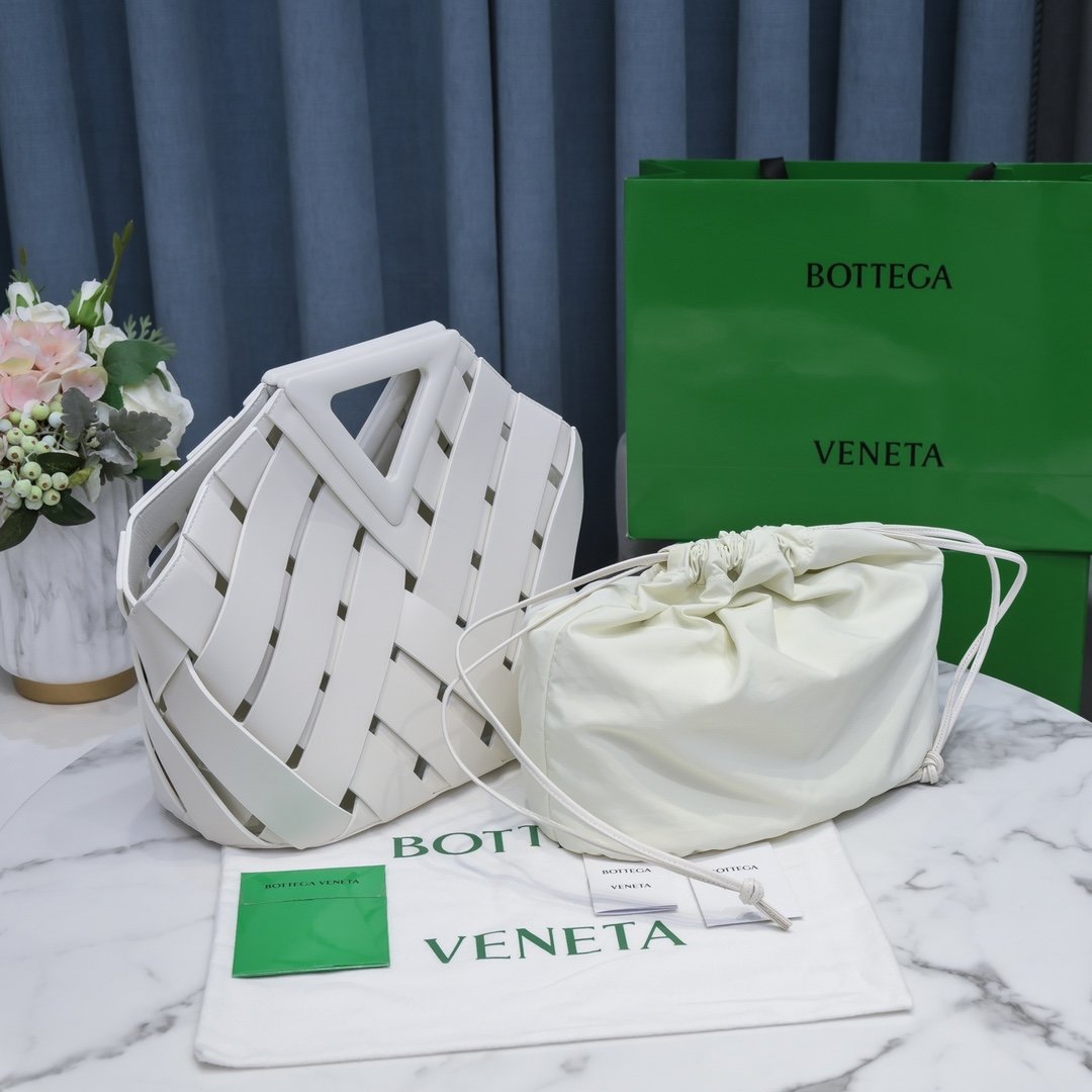 Top Quality Point White, For Women, Bags 9.8in/25cm