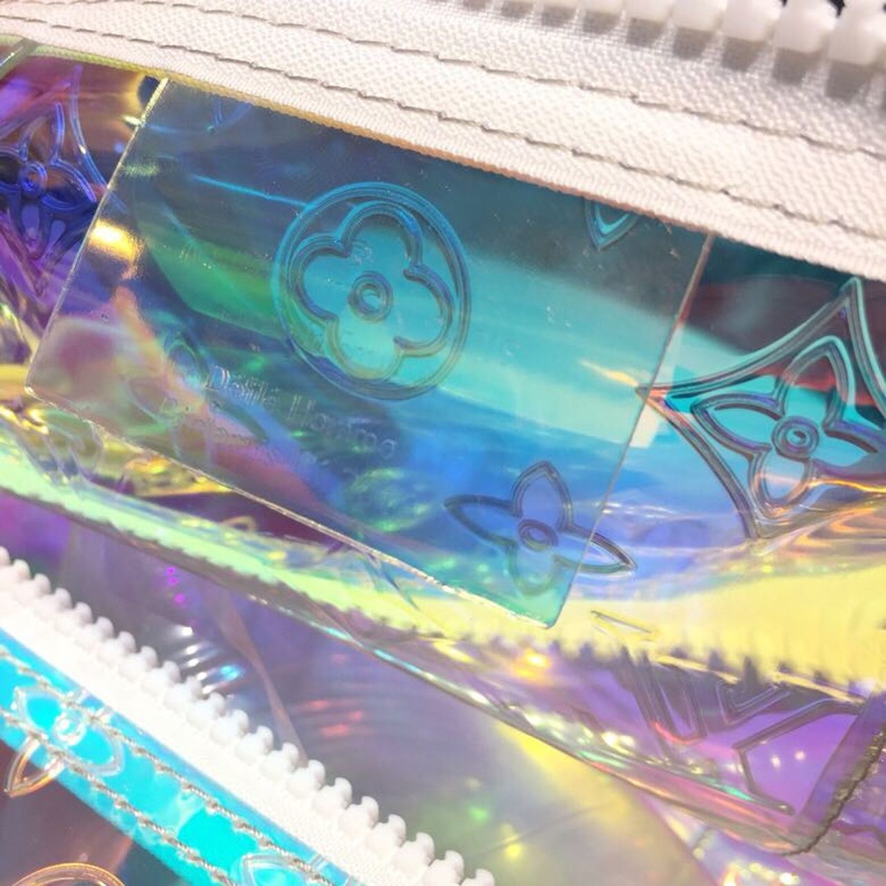 Top Quality Keepall Bandouliere 50 Monogram PVC Iridescent Prism By Virgil Abloh For Men, Bags, Travel Bags 19.7in/50cm Top Quality M53271