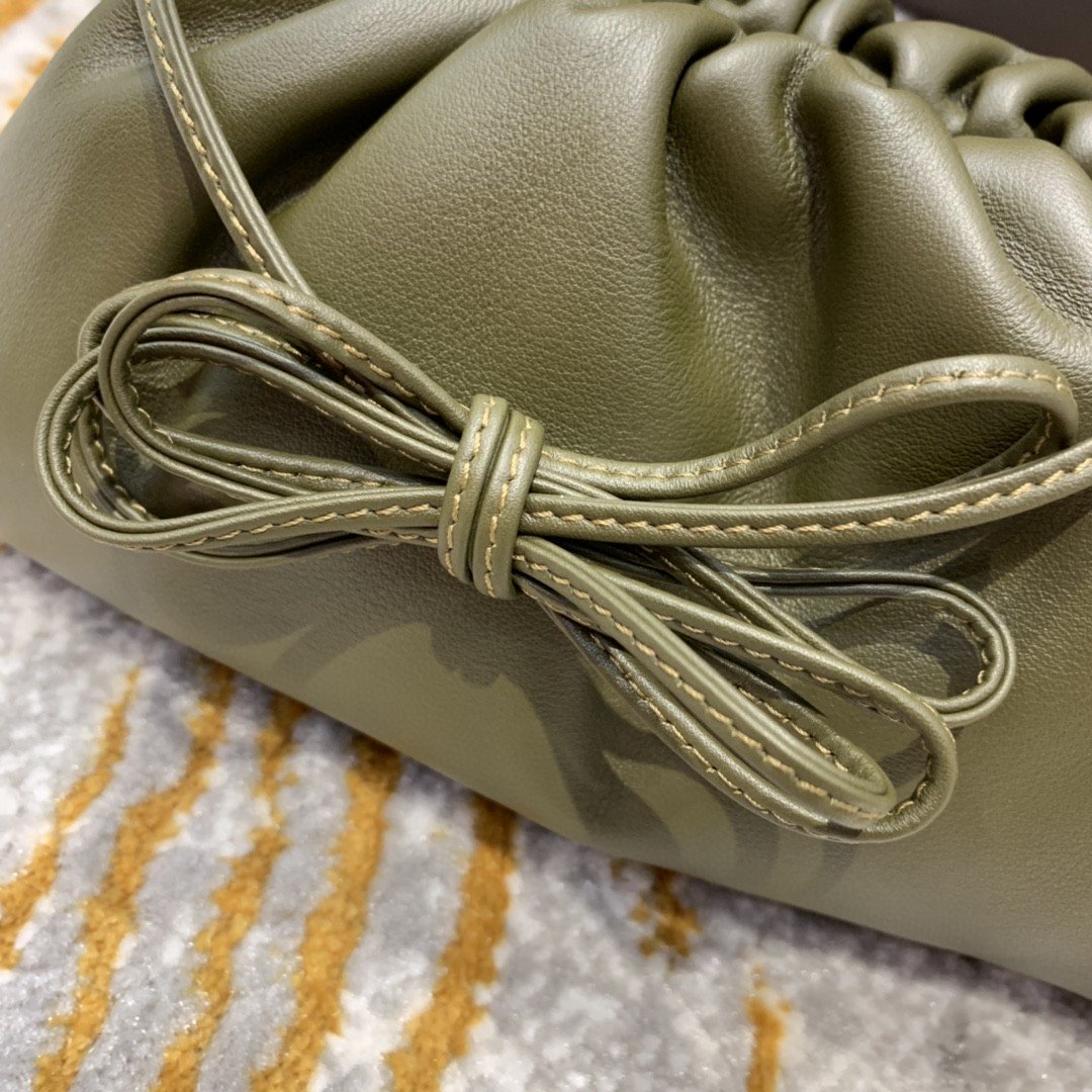 Top Quality Mini Pouch For Women 8.6in/22cm