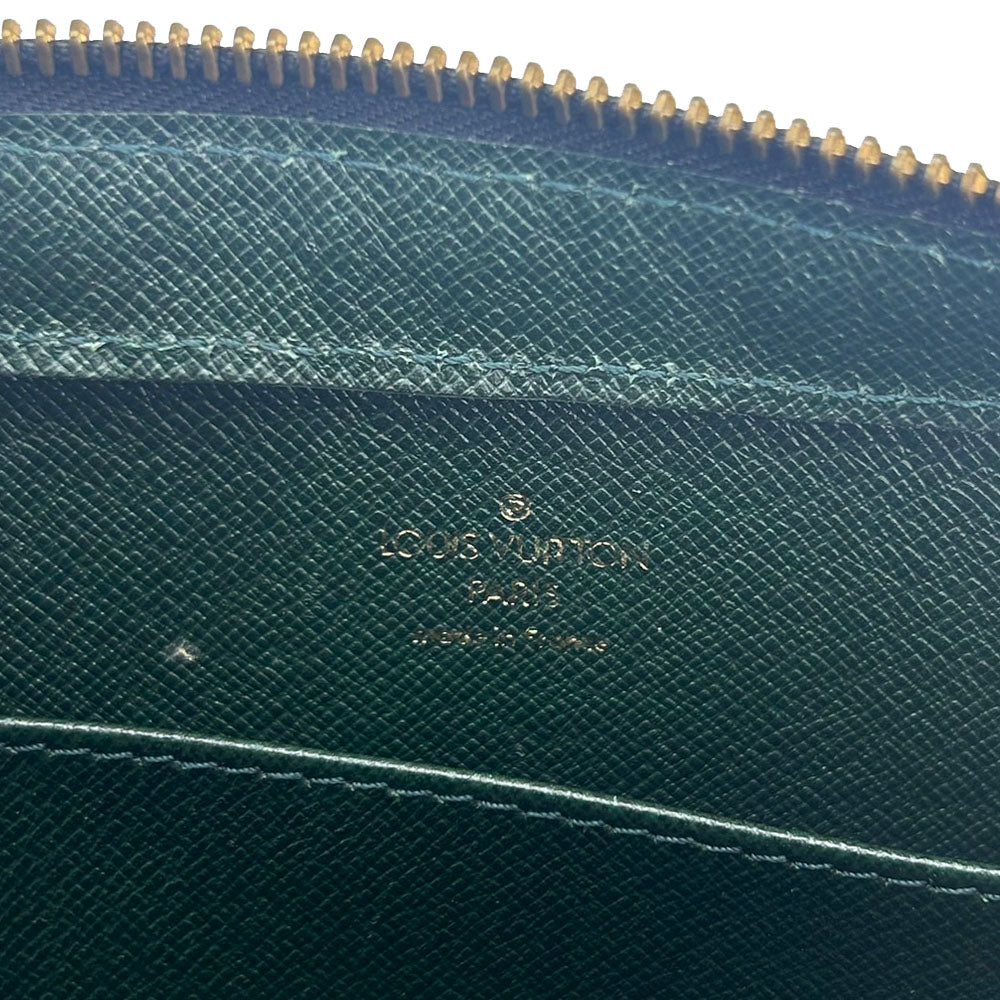 LOUIS VUITTON business bag M30184 Taiga green Baikal mens  d