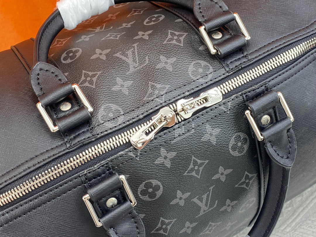 EN - New 1:1 rep  Bags LUV 669