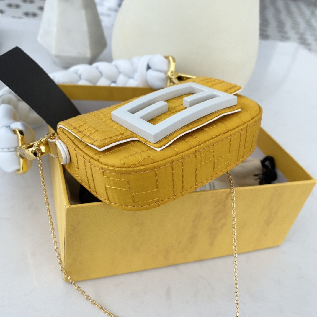 Top QualityTop Quality Nano Baguette Maxi Handle Yellow and White Bag For Woman 6.5cm/2.5in