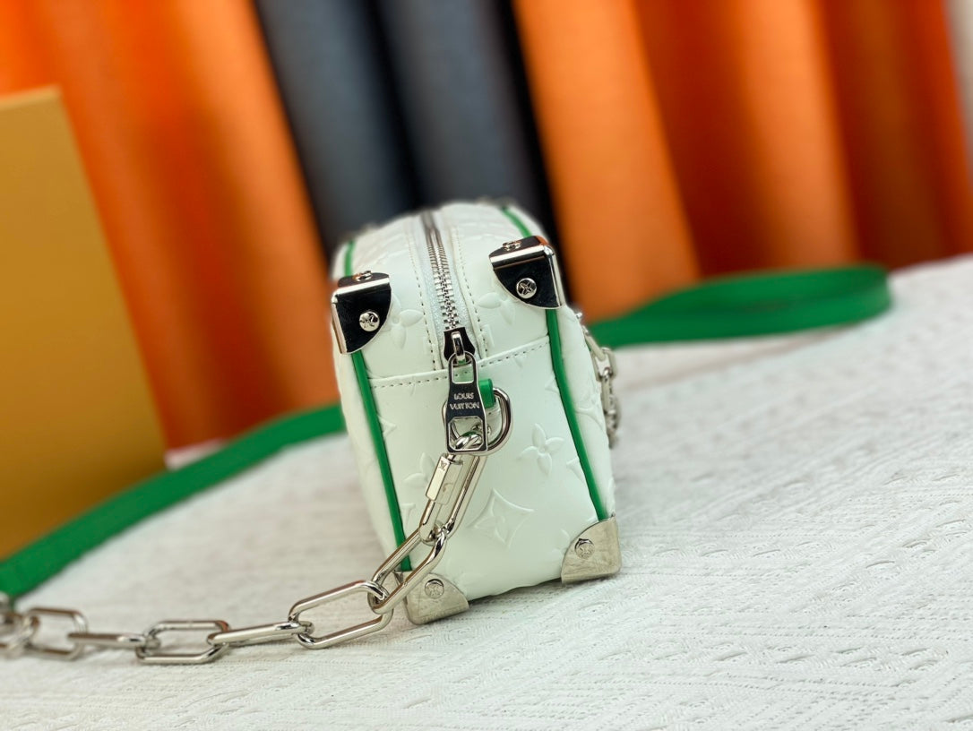 EN - New 1:1 rep Bag LUV 626