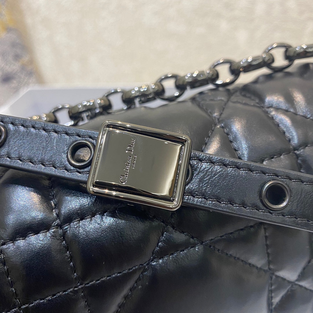 Top Quality Large Caro Bag, Black, For Women Womens Handbags, Crossbody Bags, 29cm CD M9243UWHC_M900