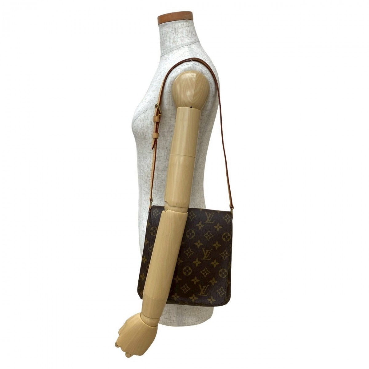 LOUIS VUITTON Shoulder Bag leather Brown Monogram M tte Salsa