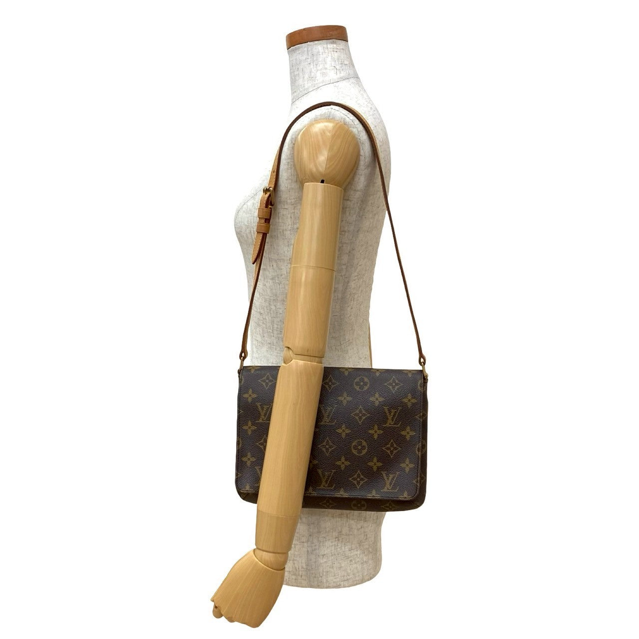 LOUIS VUITTON Shoulder Bag leather Brown Monogram M tte Tango