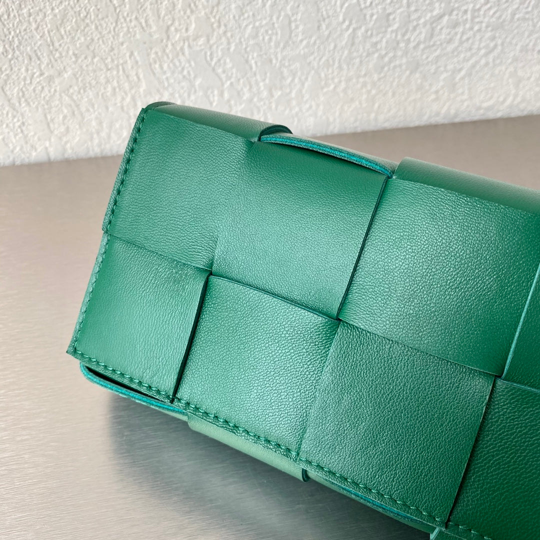 Top Quality Belt Cassette Dark Green, For Women, Women’s Bags 6.9in/17.5cm