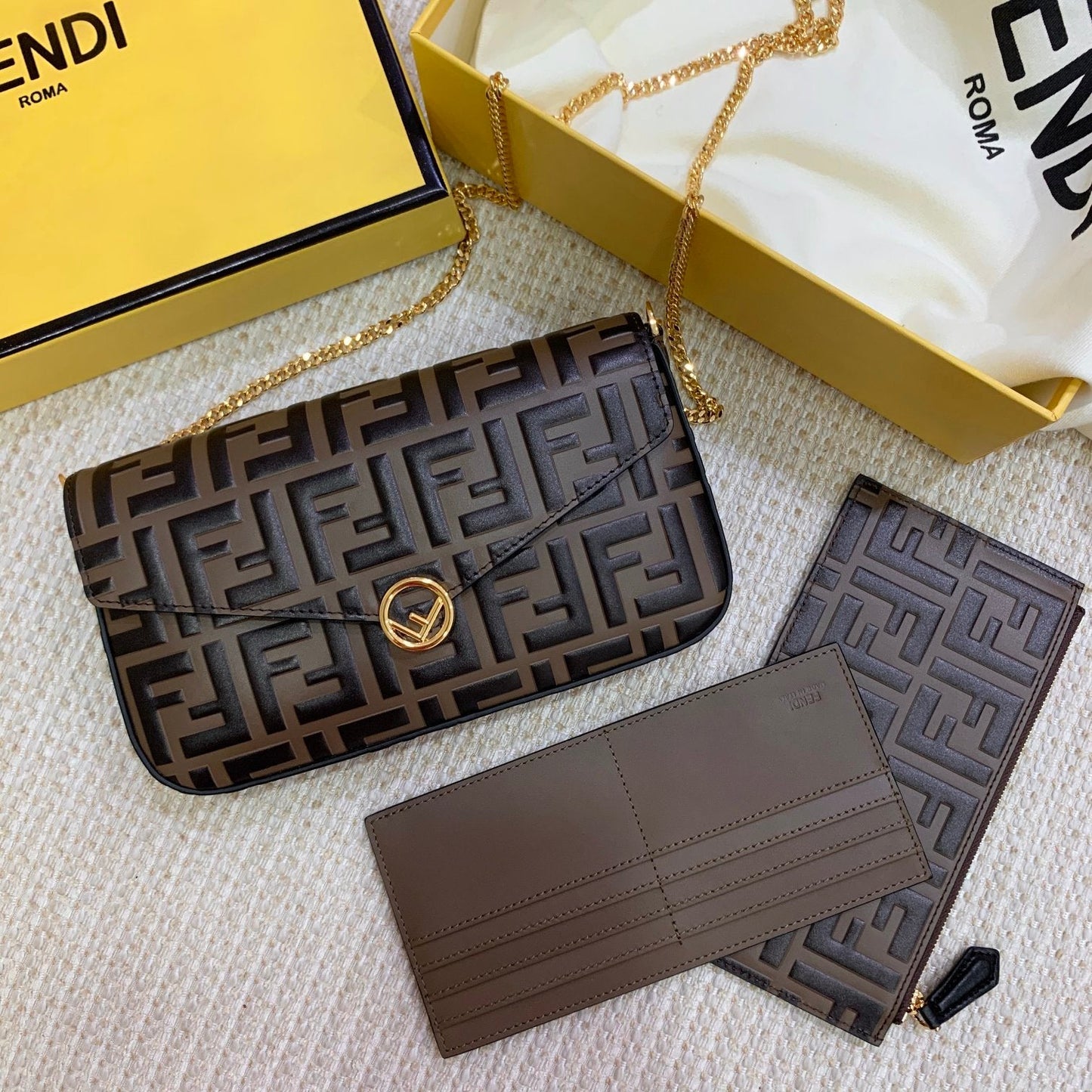 Top QualityTop Quality Wallet On Chain With Pouches Brown For Women, Women’s Handbags, Shoulder And Crossbody Bags 8in/21.5cm FF 8BS032AAFMF13VK