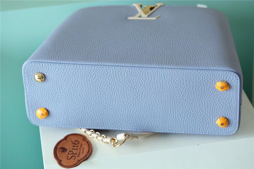 Top Quality Capucines MM Taurillon Light Blue/ Beige For Women, Womens Bags, Shoulder And Crossbody Bags 12.4in/31.5cm Top Quality 