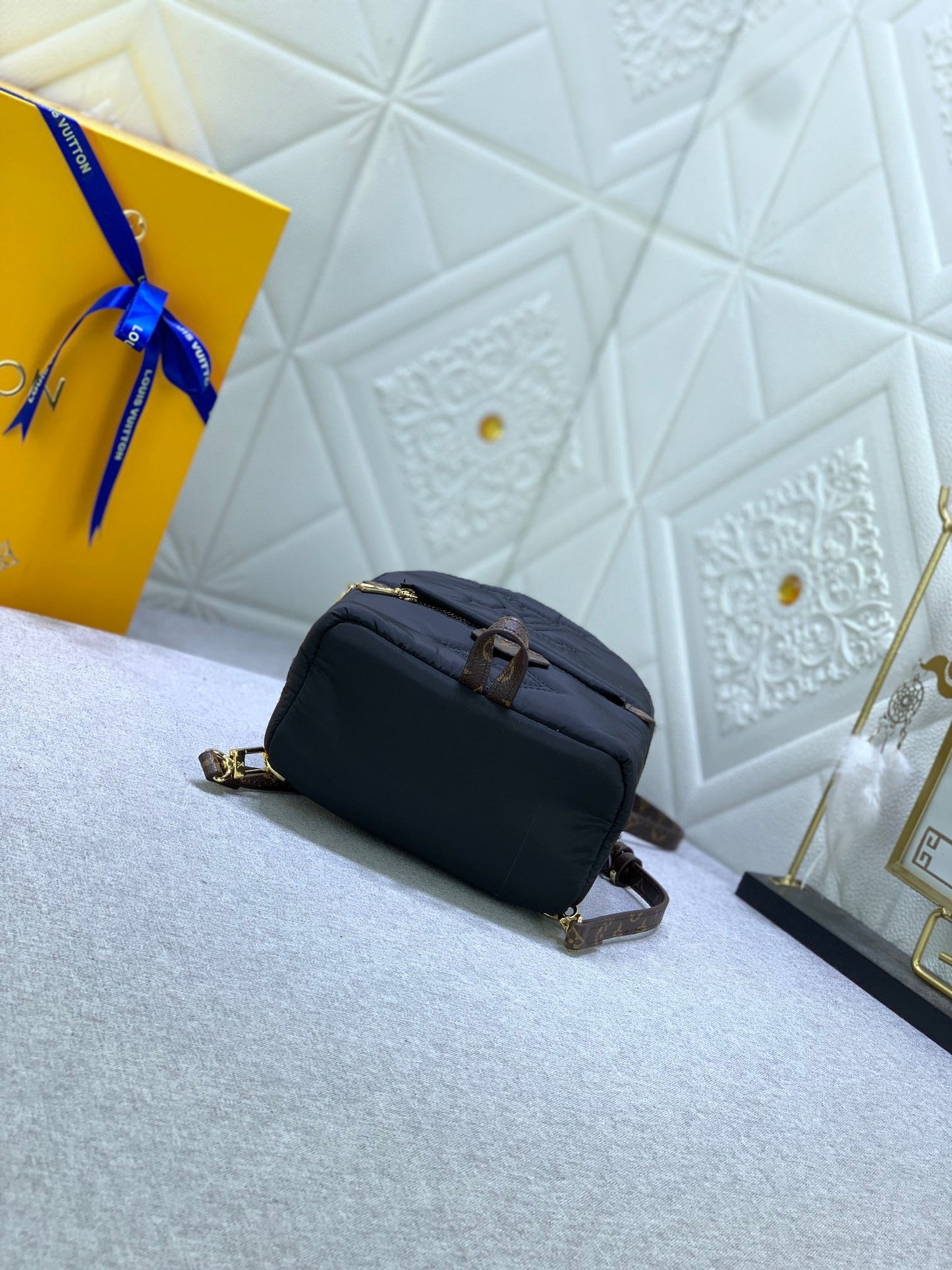EN - New 1:1 rep Bag LUV 641