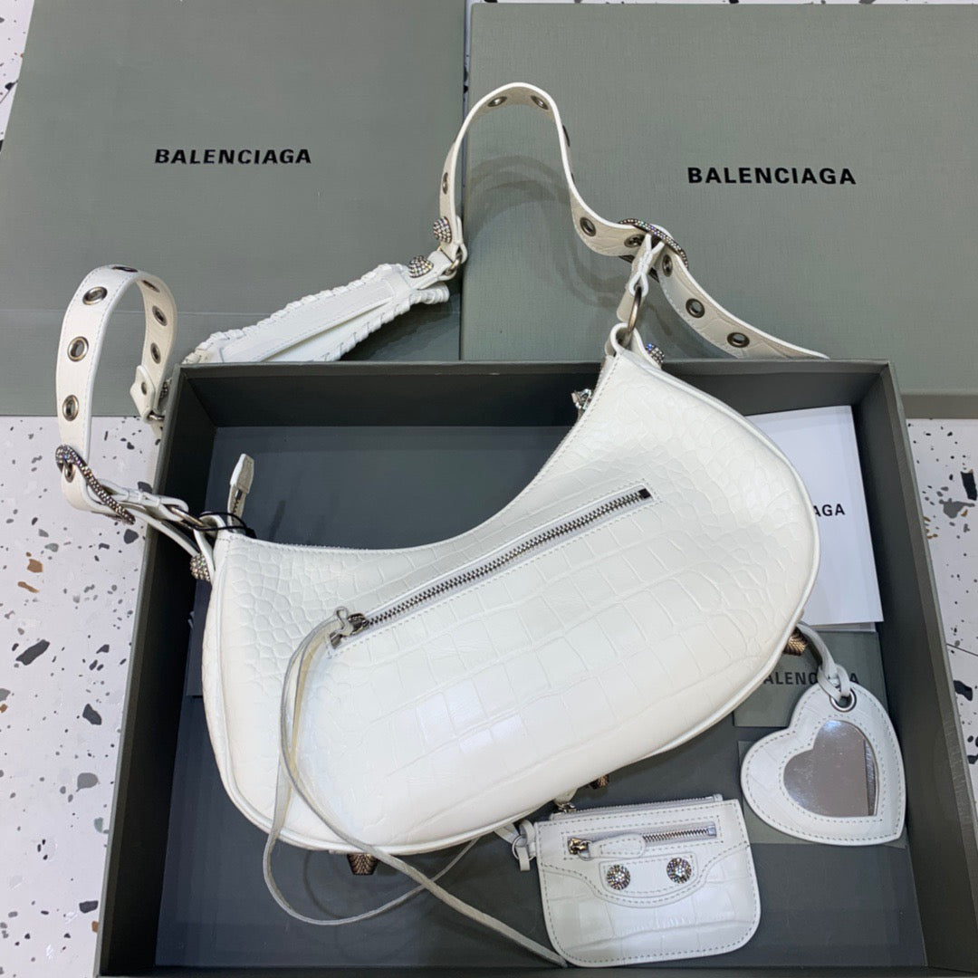 Top Quality Le Cagole XS Shoulder Bag In White, For Women,  Bags 13in/33cm 700940210BK9104