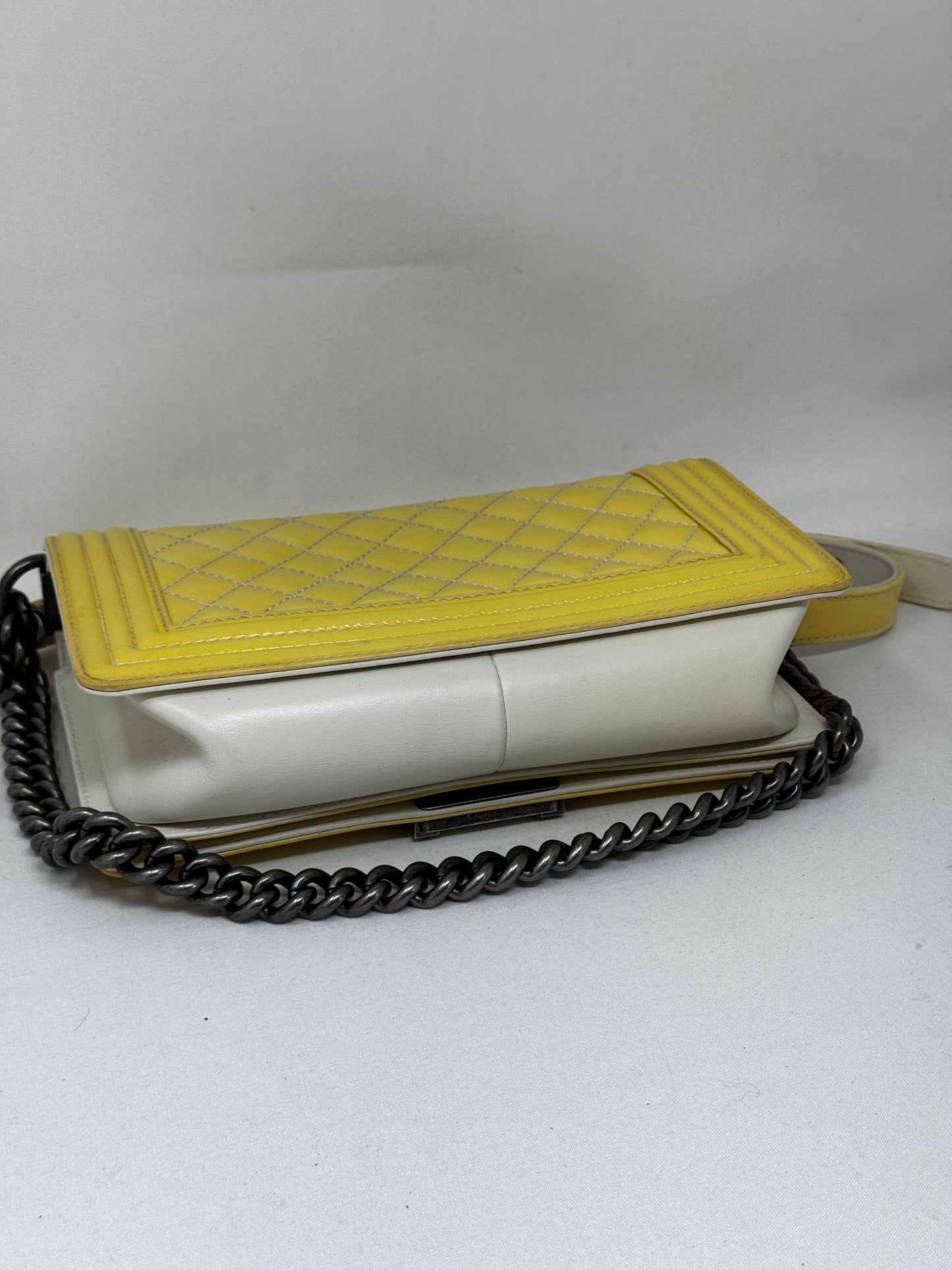 Chanel Patent Leather Leboy B20-97