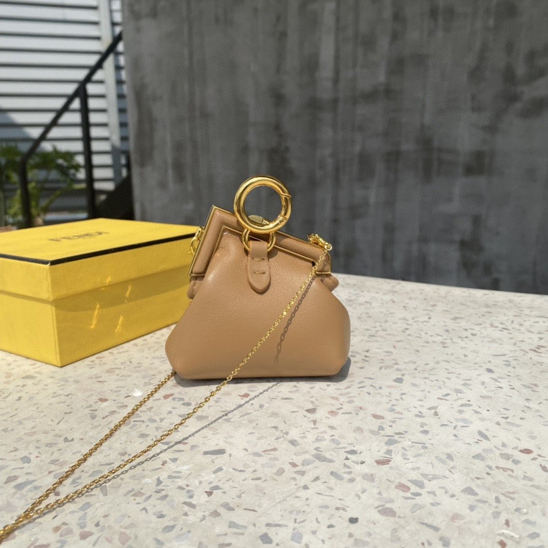 Top QualityTop Quality Nano Top QualityTop Qualityrst Charm Light Brown Bag For Woman 10cm/4in