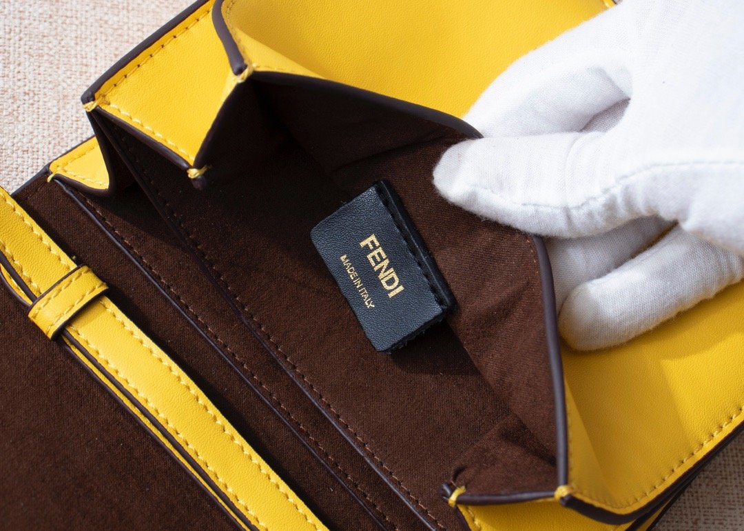 EN - New 1:1 rep  Bags FEI 076