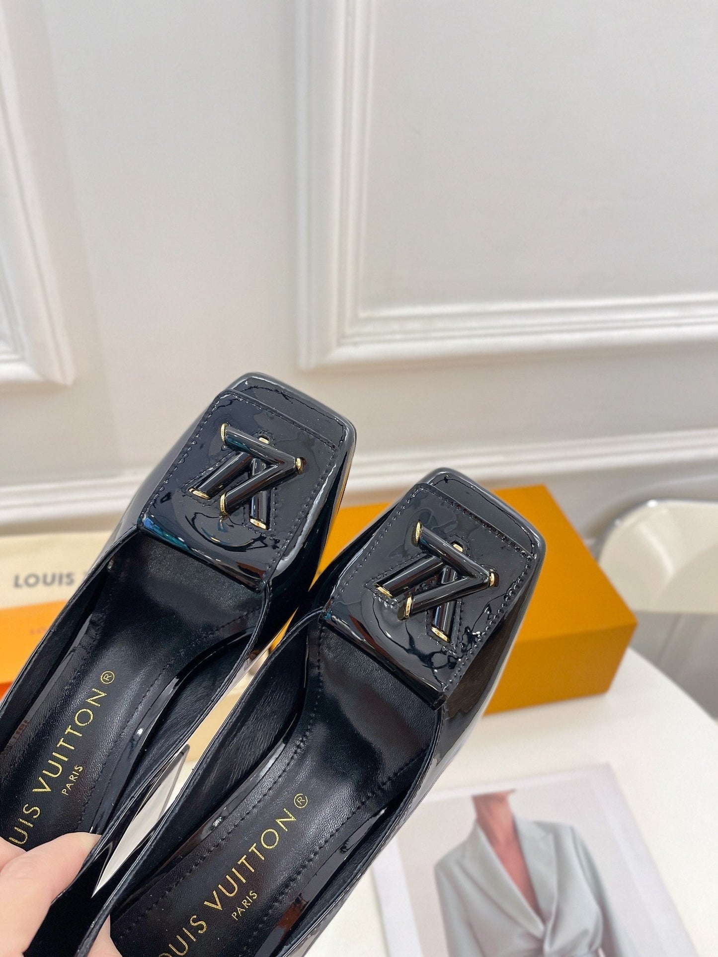 New 1:1 rep LUV High Heel Shoes 005