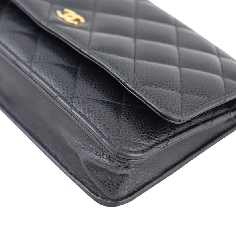 Chanel Classic Wallet on Chain | Gold Tone Hardware
